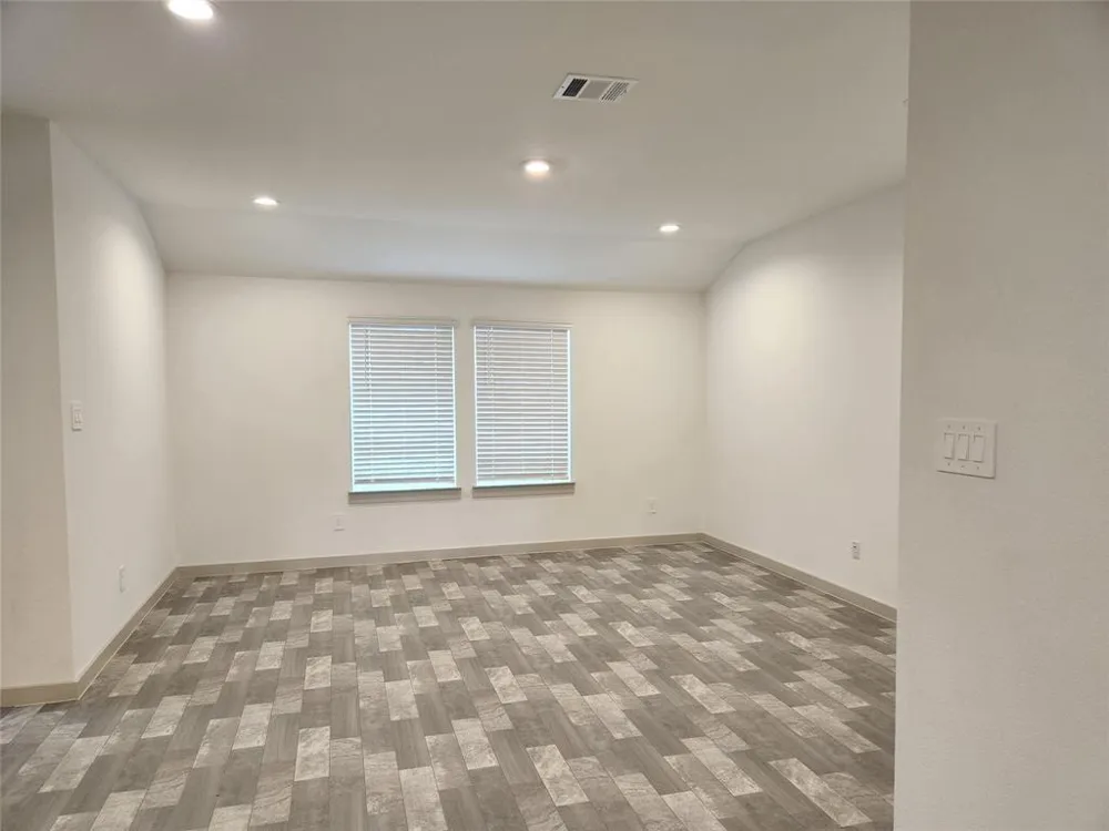 7718 Caspian Ranch Drive Rosharon, TX 77583
