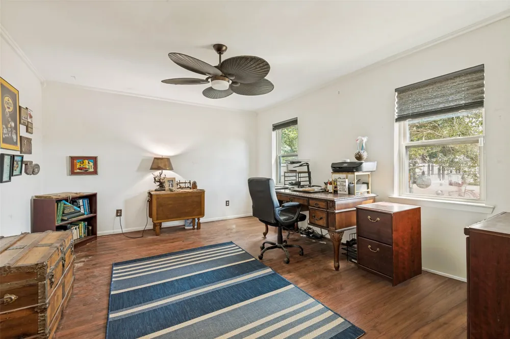 719 S Houston Street Edgewood, TX 75117