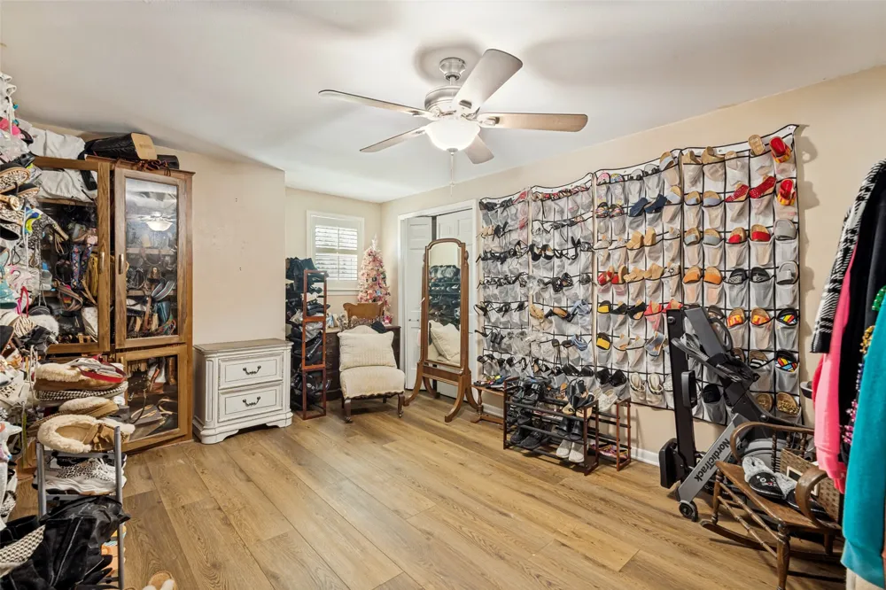 719 S Houston Street Edgewood, TX 75117