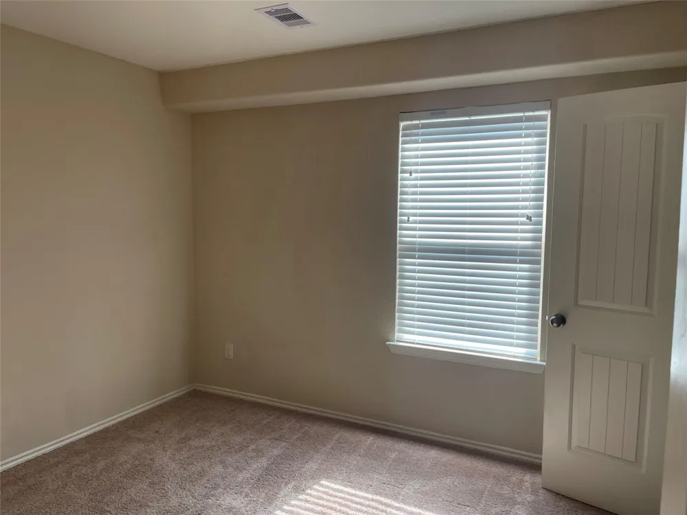 6422 Stoney Creek Drive Pasadena, TX 77503