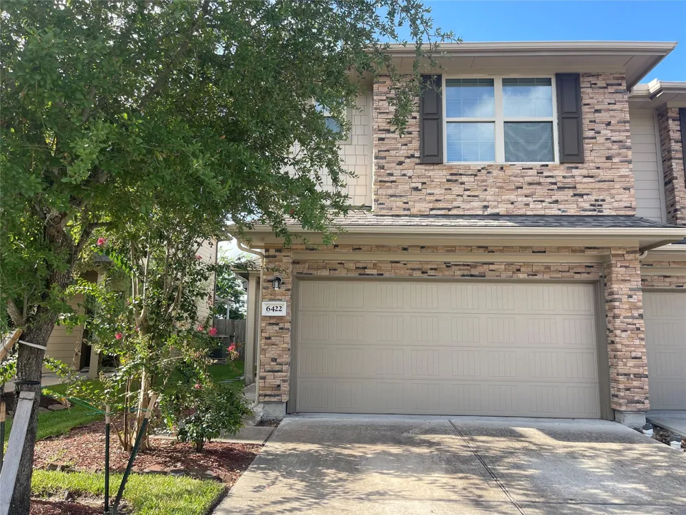 6422 Stoney Creek Drive Pasadena, TX 77503