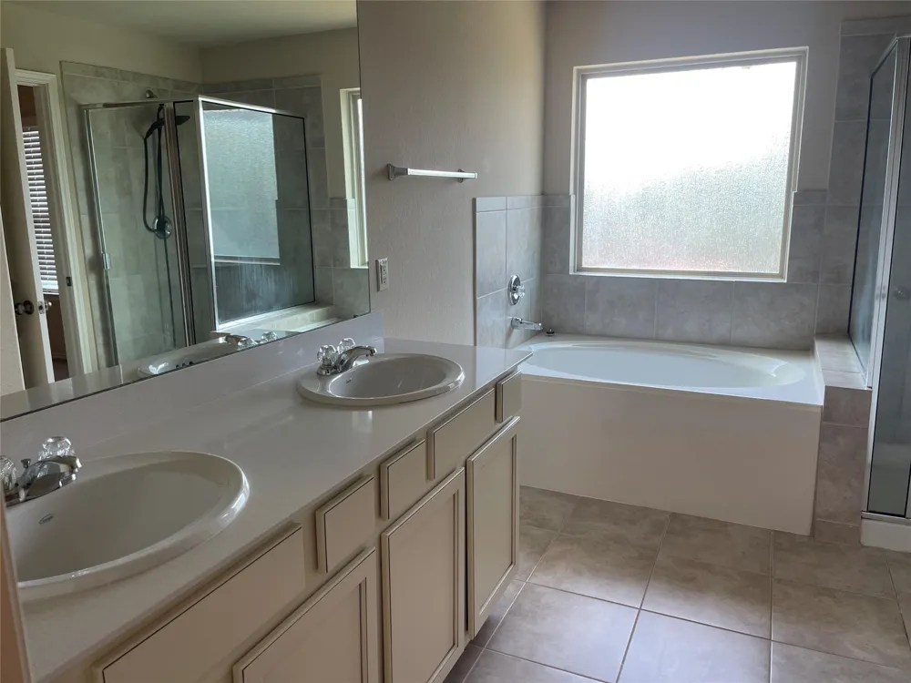 6422 Stoney Creek Drive Pasadena, TX 77503