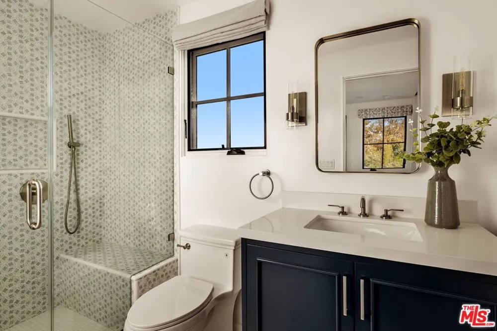 133 La Jolla Avenue Los Angeles, CA 90048