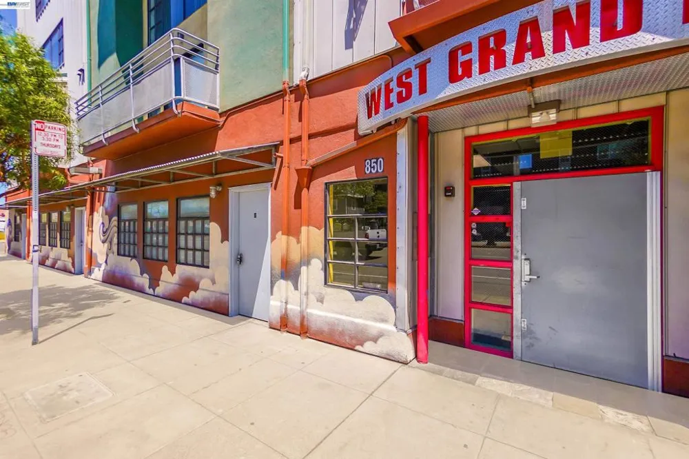 850 W Grand Ave #B Oakland, CA 94607