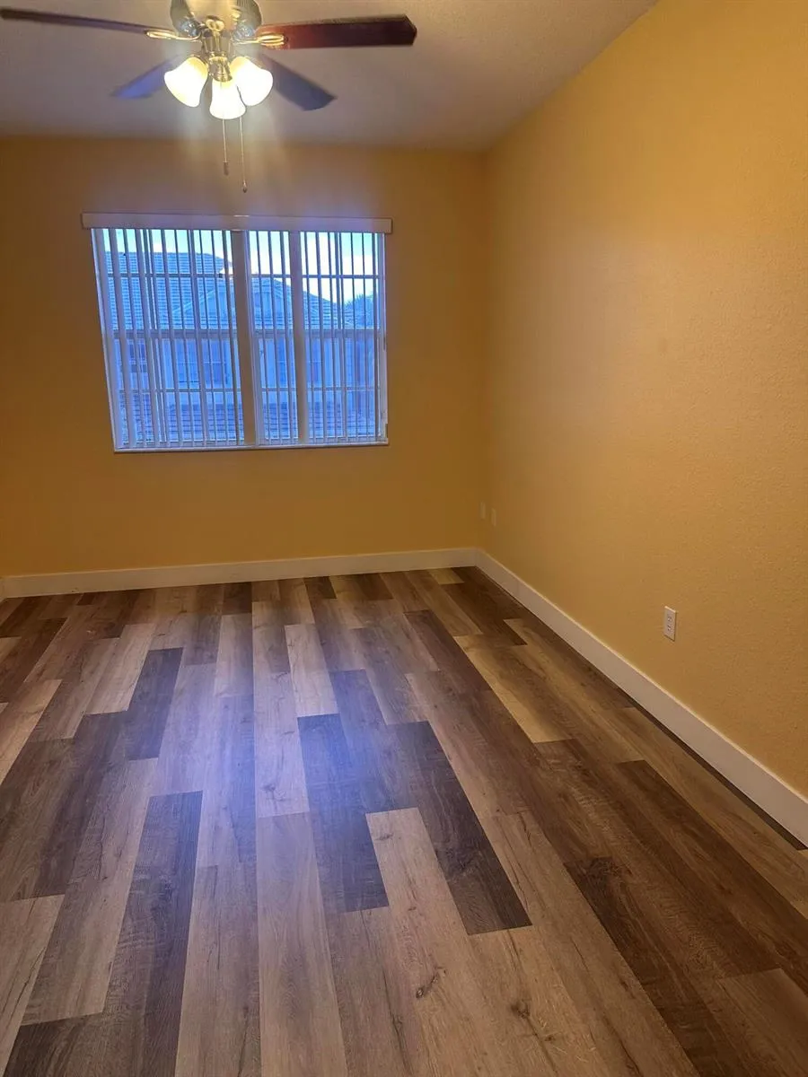 3016 NW 30TH AVENUE Oakland Park, FL 33311