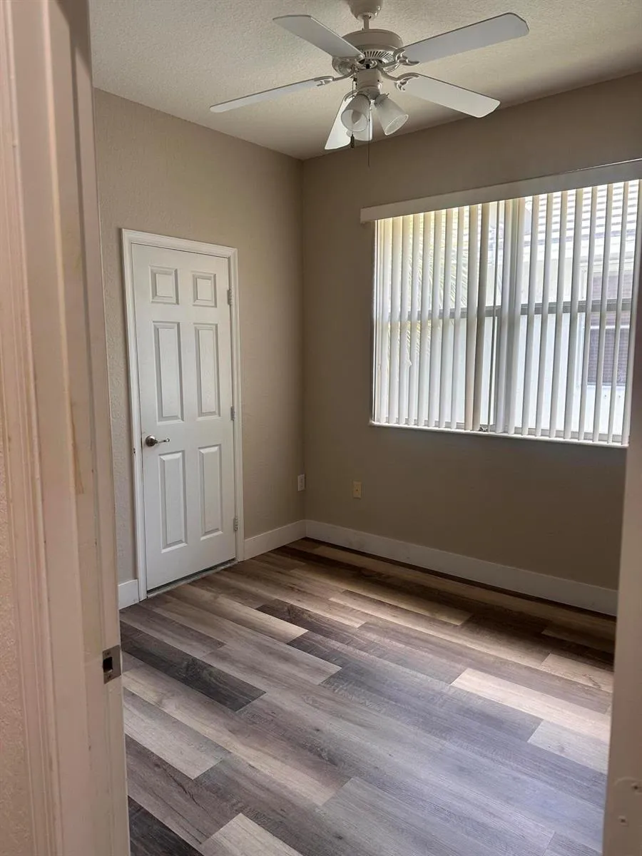 3016 NW 30TH AVENUE Oakland Park, FL 33311
