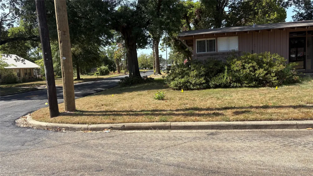 306 E PINE Winnsboro, TX 75494