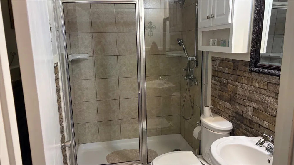 306 E PINE Winnsboro, TX 75494