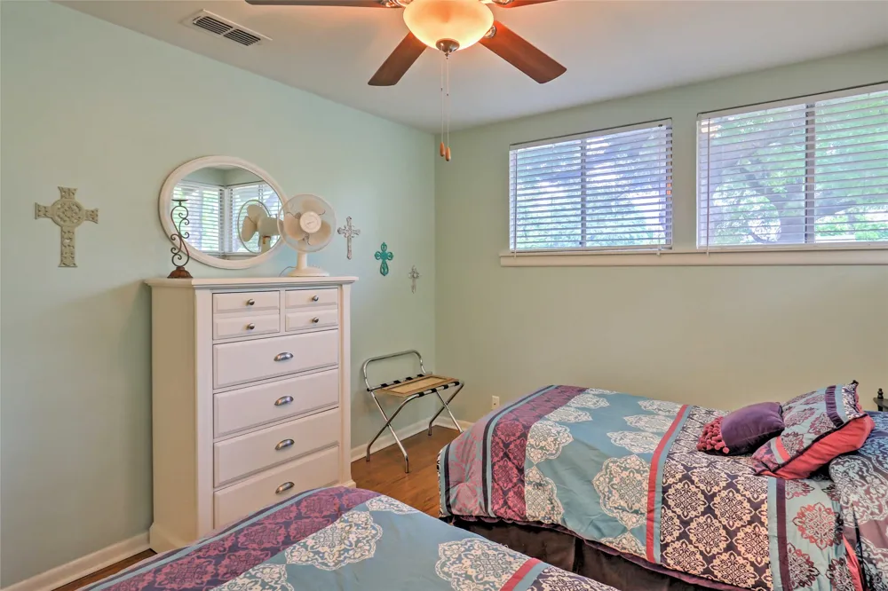 306 E PINE Winnsboro, TX 75494