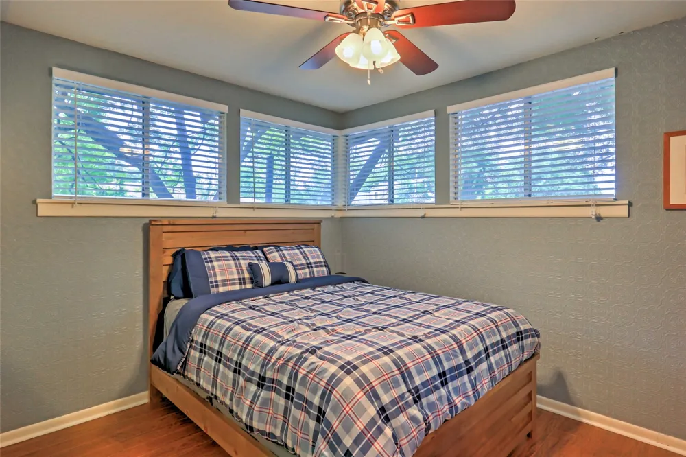 306 E PINE Winnsboro, TX 75494