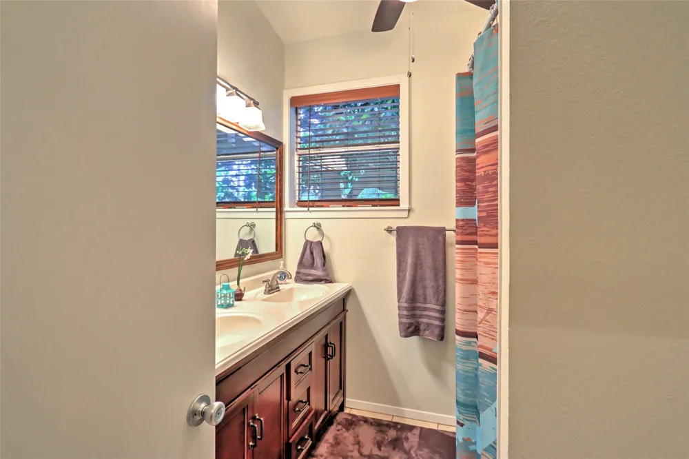 306 E PINE Winnsboro, TX 75494
