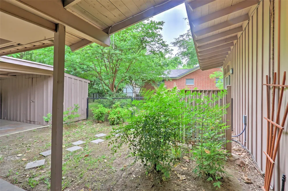 306 E PINE Winnsboro, TX 75494