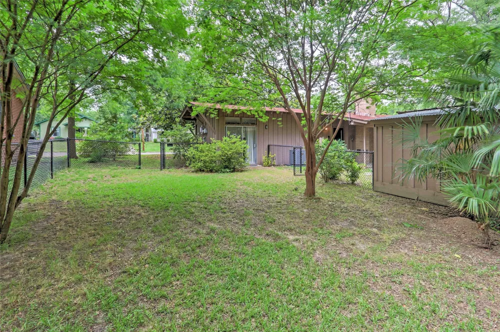 306 E PINE Winnsboro, TX 75494