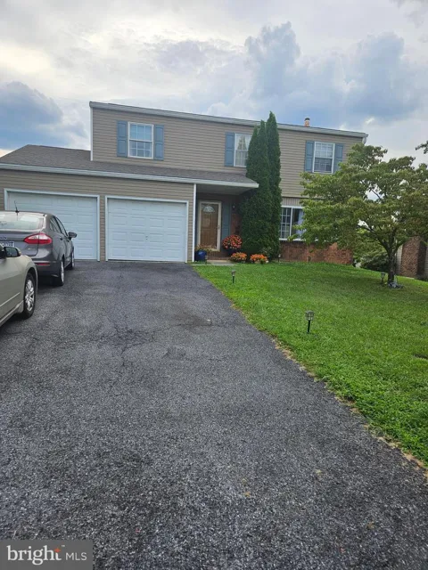 628 SWEETBRIAR DRIVE