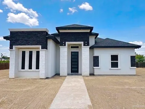 739 Las Colinas Circle