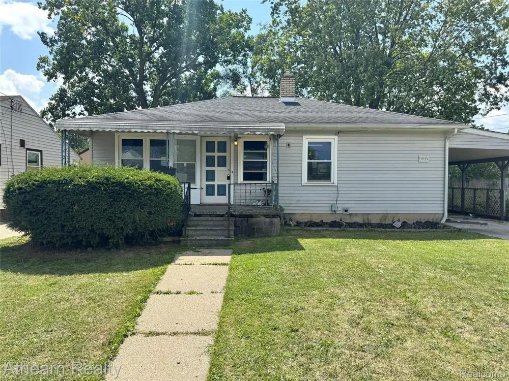 3935 Larchmont Street Flint City, MI 48532