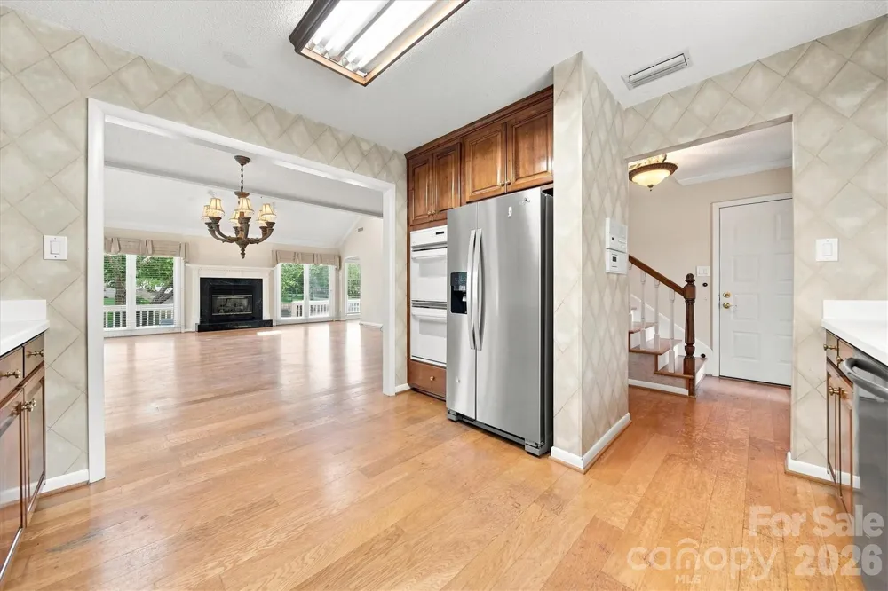 3823 ROCK BRIDGE DRIVE NE Conover, NC 28613