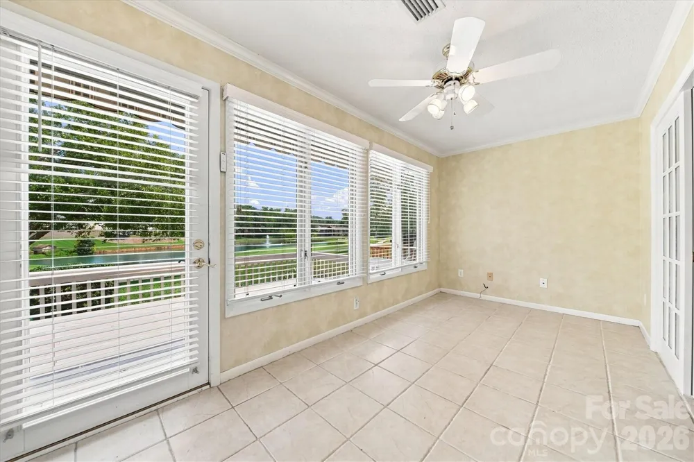 3823 ROCK BRIDGE DRIVE NE Conover, NC 28613
