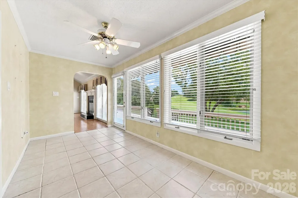 3823 ROCK BRIDGE DRIVE NE Conover, NC 28613