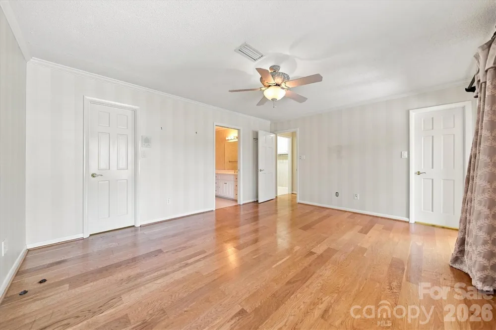 3823 ROCK BRIDGE DRIVE NE Conover, NC 28613