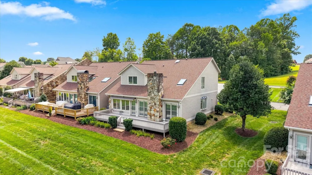 3823 ROCK BRIDGE DRIVE NE Conover, NC 28613