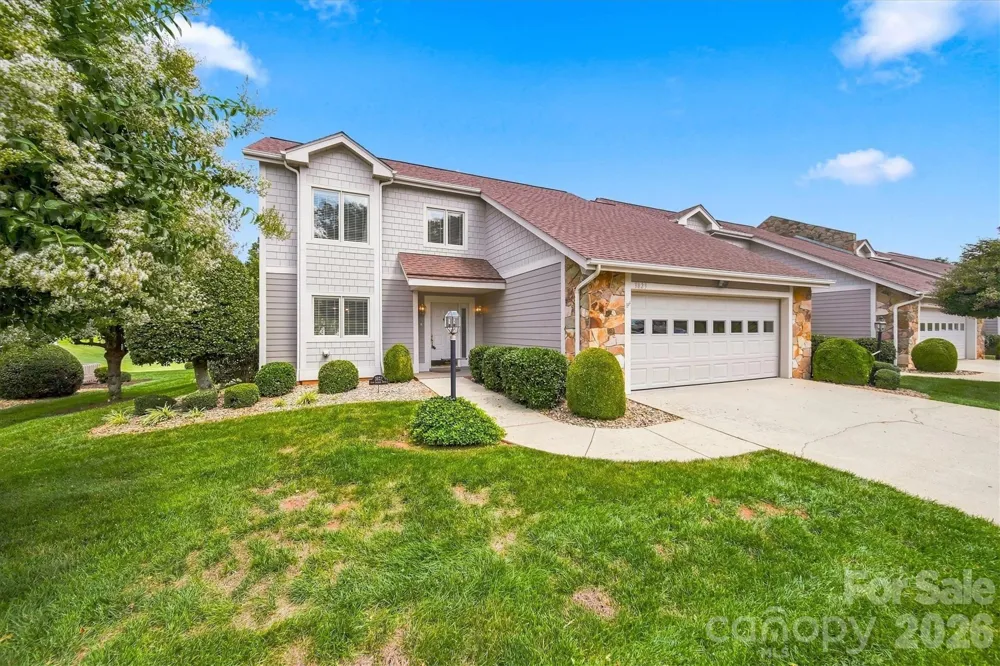 3823 ROCK BRIDGE DRIVE NE Conover, NC 28613