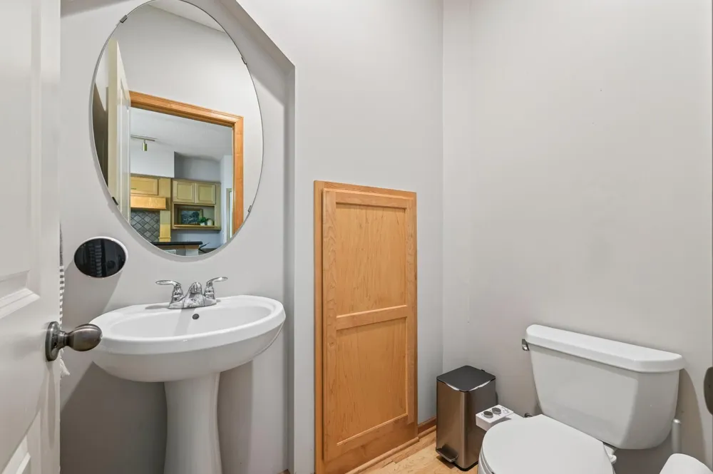 1407 Naples Avenue Cologne, MN 55322