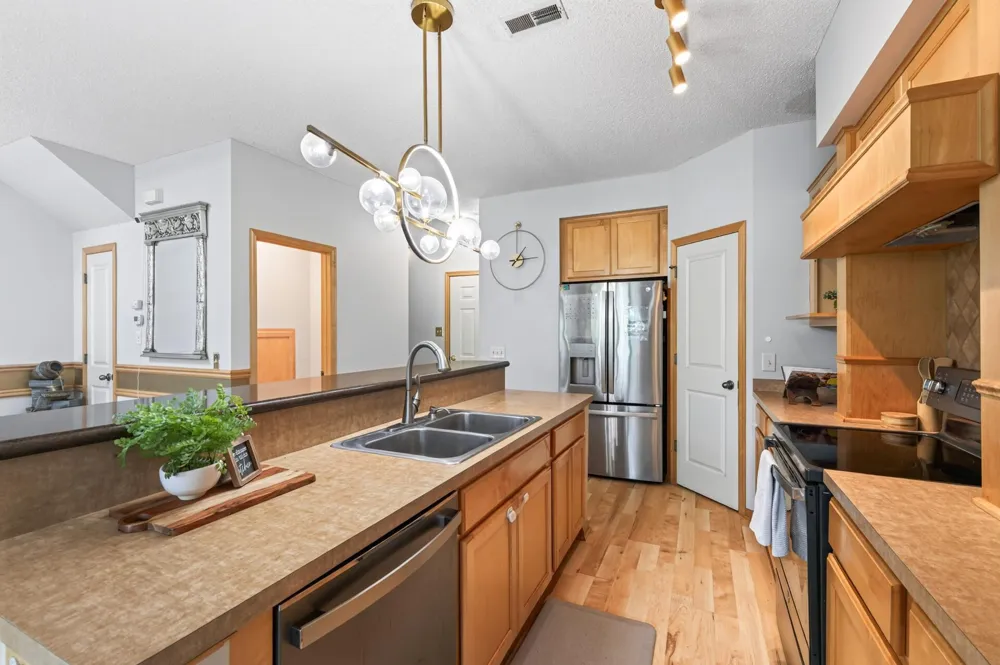 1407 Naples Avenue Cologne, MN 55322