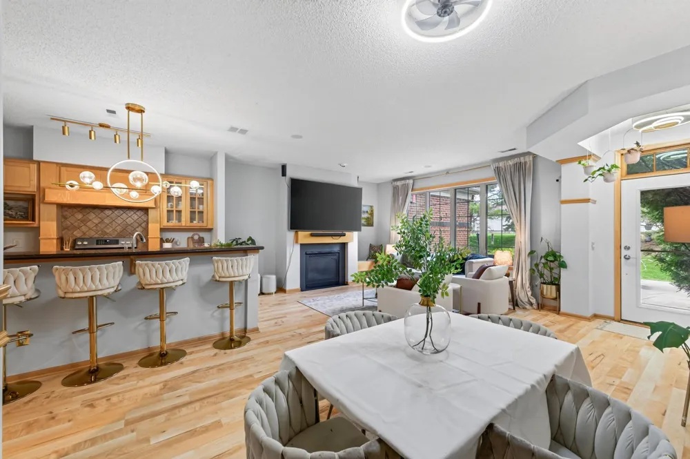 1407 Naples Avenue Cologne, MN 55322