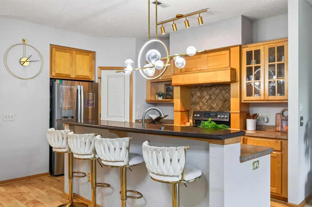 1407 Naples Avenue Cologne, MN 55322