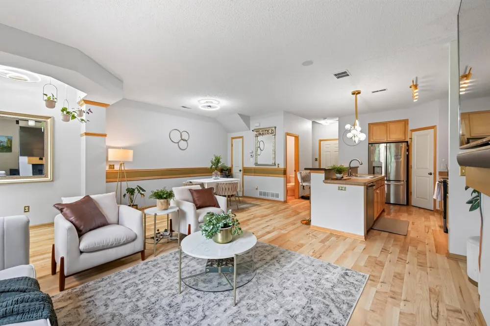 1407 Naples Avenue Cologne, MN 55322