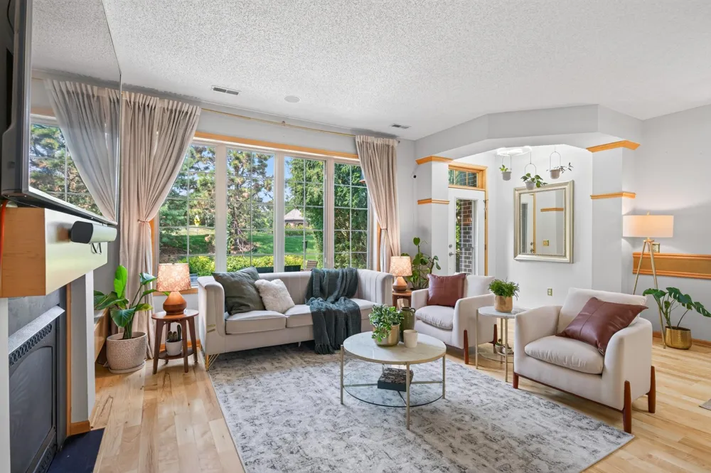 1407 Naples Avenue Cologne, MN 55322