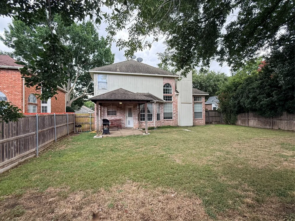 2229 Chasefield Drive Plano, TX 75023