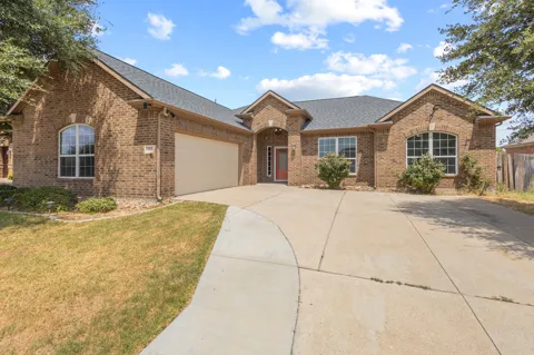 302 Kaylee Way