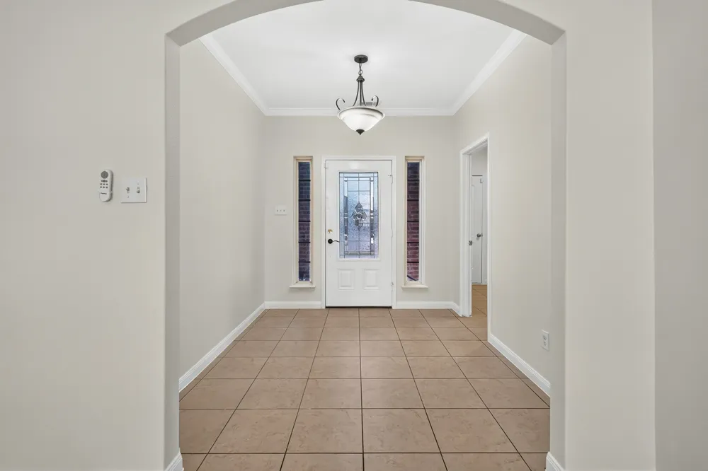 302 Kaylee Way Red Oak, TX 75154