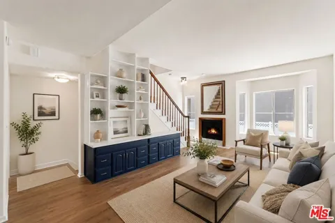 5145 Yarmouth Avenue #29