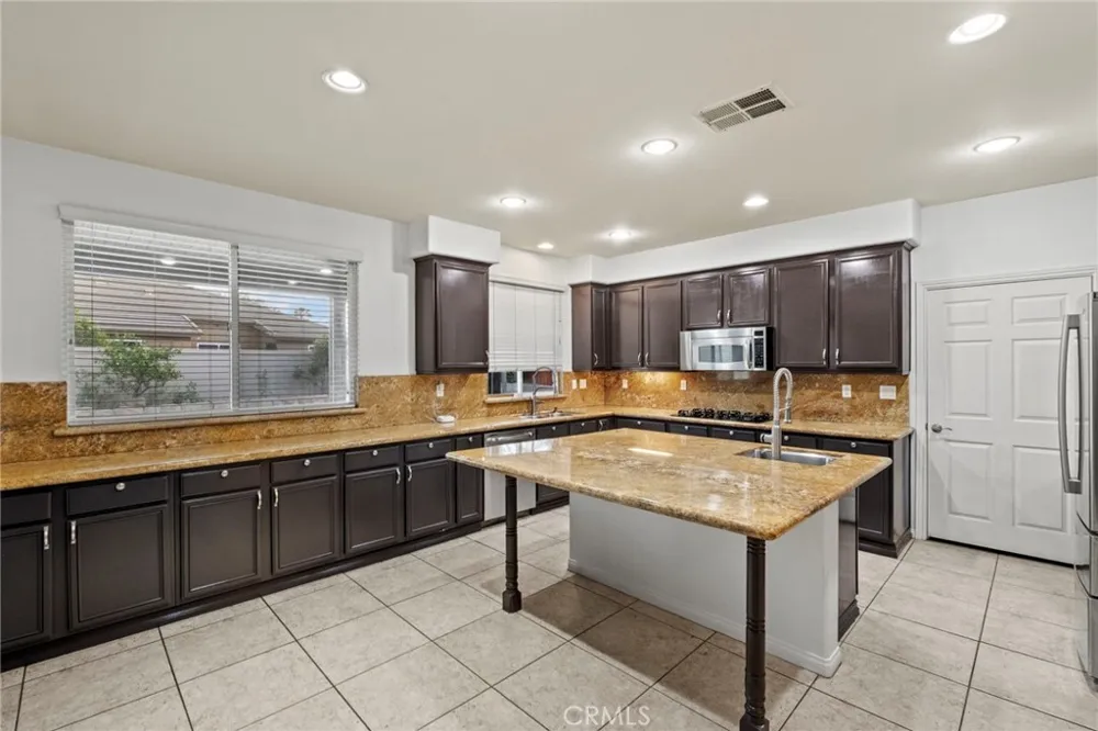 32856 Whitehaven Court Menifee, CA 92584