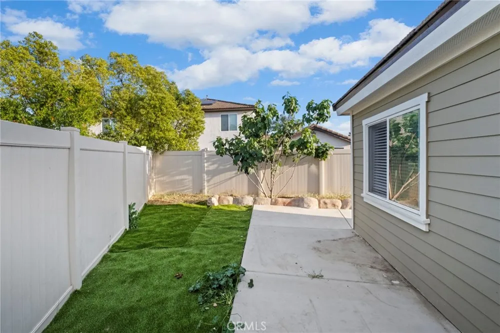 32856 Whitehaven Court Menifee, CA 92584
