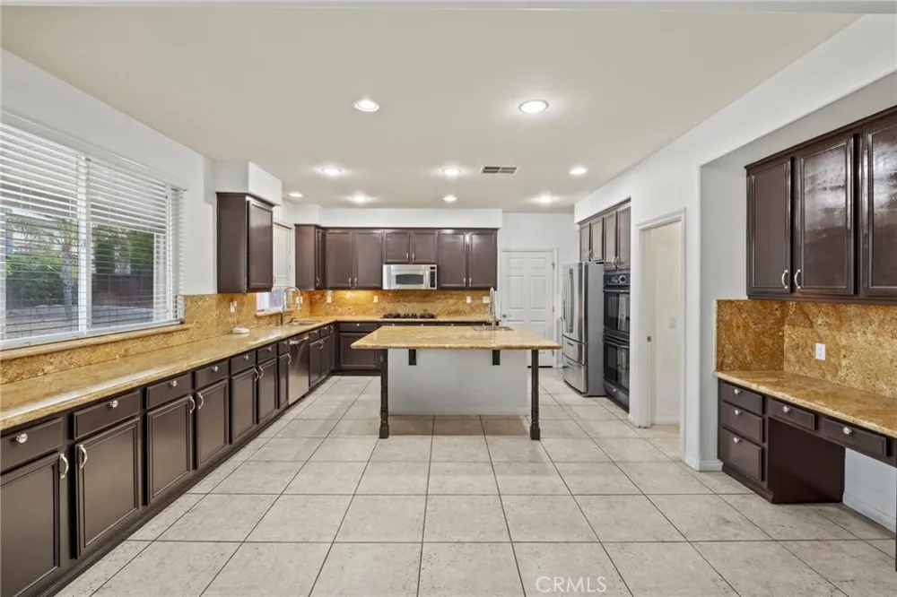 32856 Whitehaven Court Menifee, CA 92584