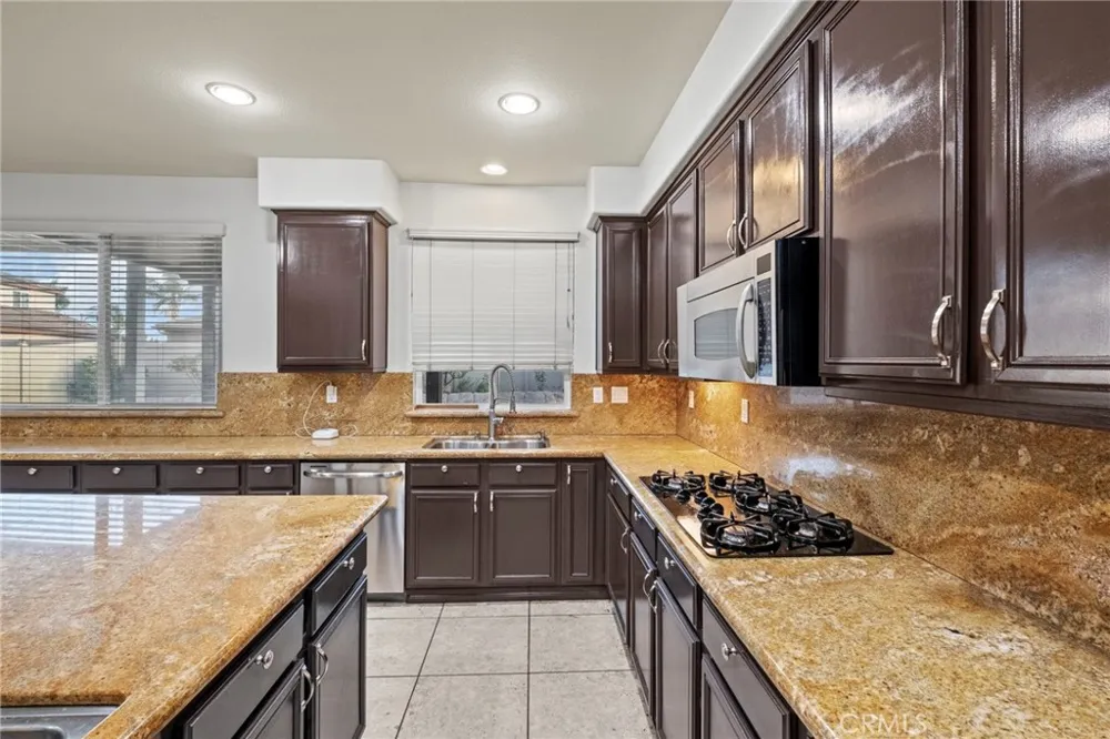 32856 Whitehaven Court Menifee, CA 92584
