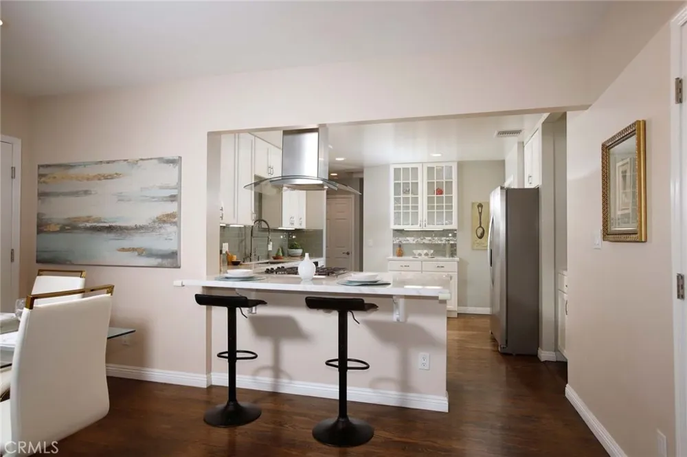 1426 Avon Burbank, CA 91505