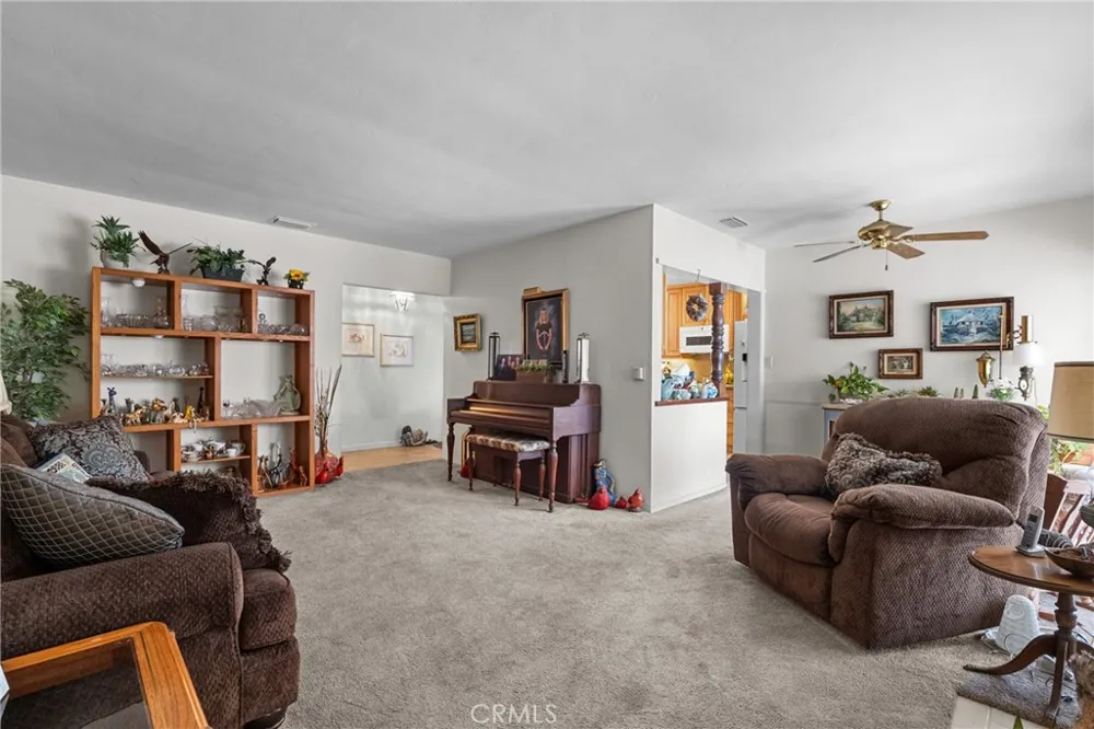 2641 Buena Vista Street Burbank, CA 91504