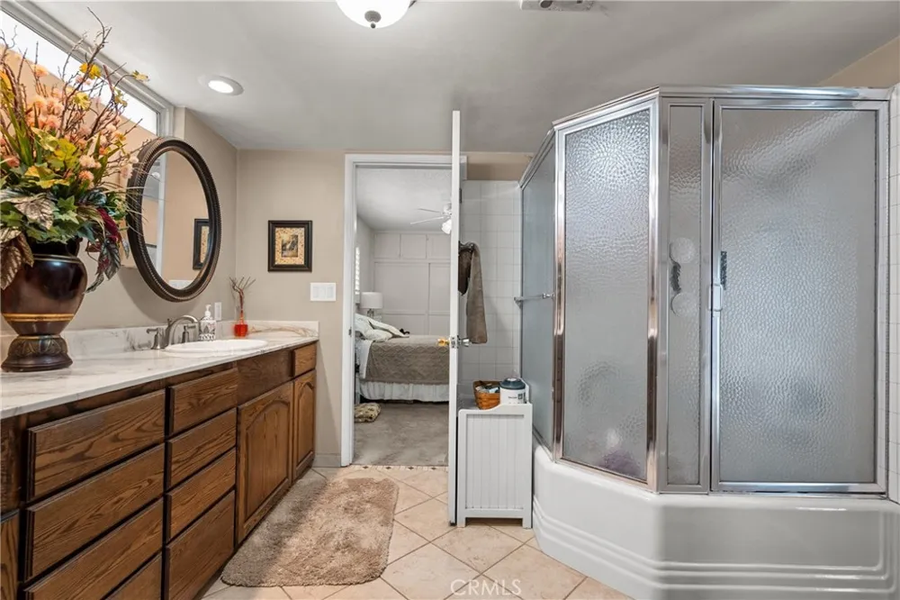 2641 Buena Vista Street Burbank, CA 91504
