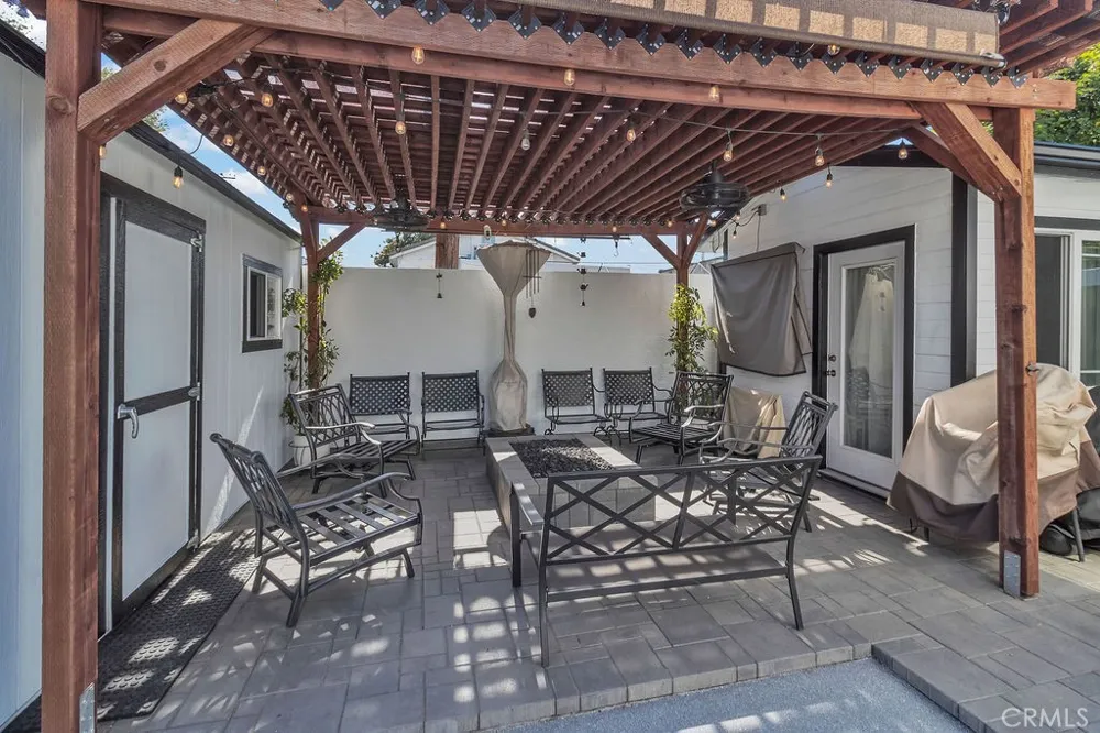 3269 Fay Los Angeles, CA 90034