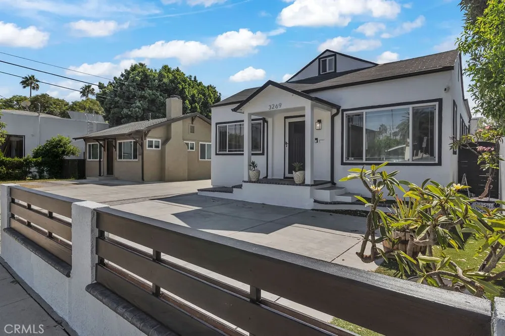 3269 Fay Los Angeles, CA 90034