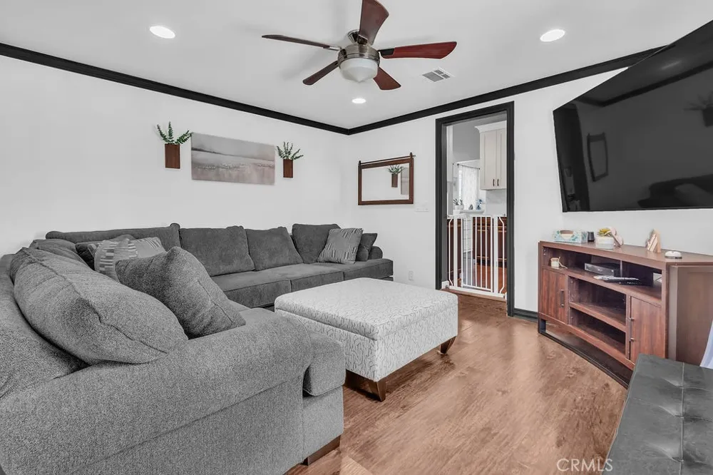3269 Fay Los Angeles, CA 90034