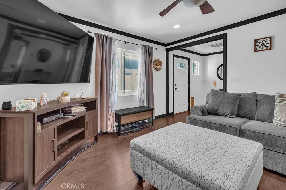 3269 Fay Los Angeles, CA 90034