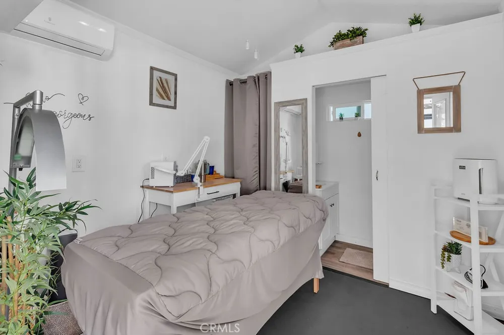 3269 Fay Los Angeles, CA 90034