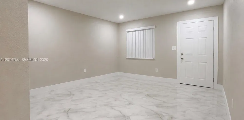 336 NW 53rd St #2 Miami, FL 33127