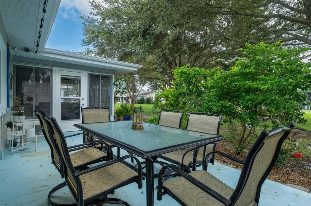 1472 QUEEN ANNE DRIVE Palm Harbor, FL 34684